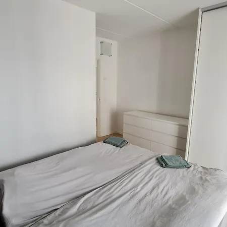 Apartment Two-story Four-room *